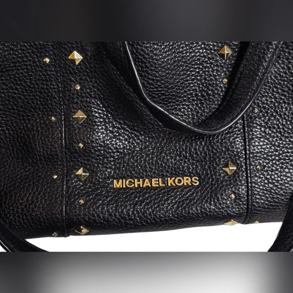 Michael Kors Jet Set Studded Leather Black Handbag Shoulder Tote Travel Bag Chic - Picture 6 of 16